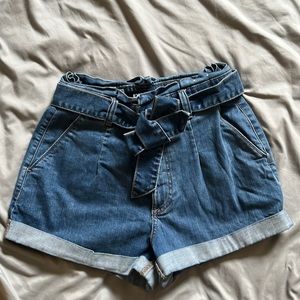 Express “shortie” high waist shorts size 10